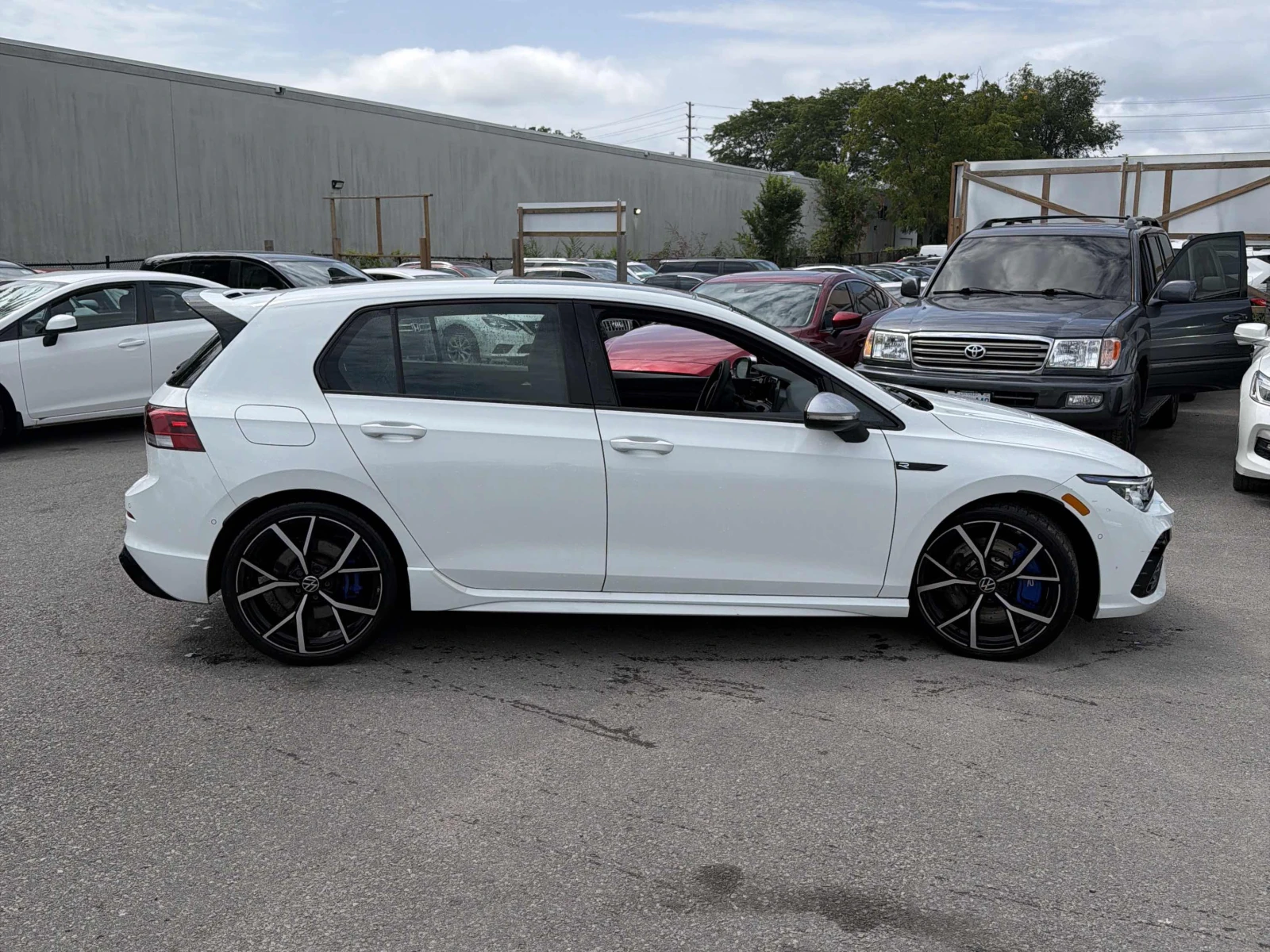 VW Golf R DSG / АВТОКРЕДИТ, снимка 3 - Автомобили и джипове - 55790048