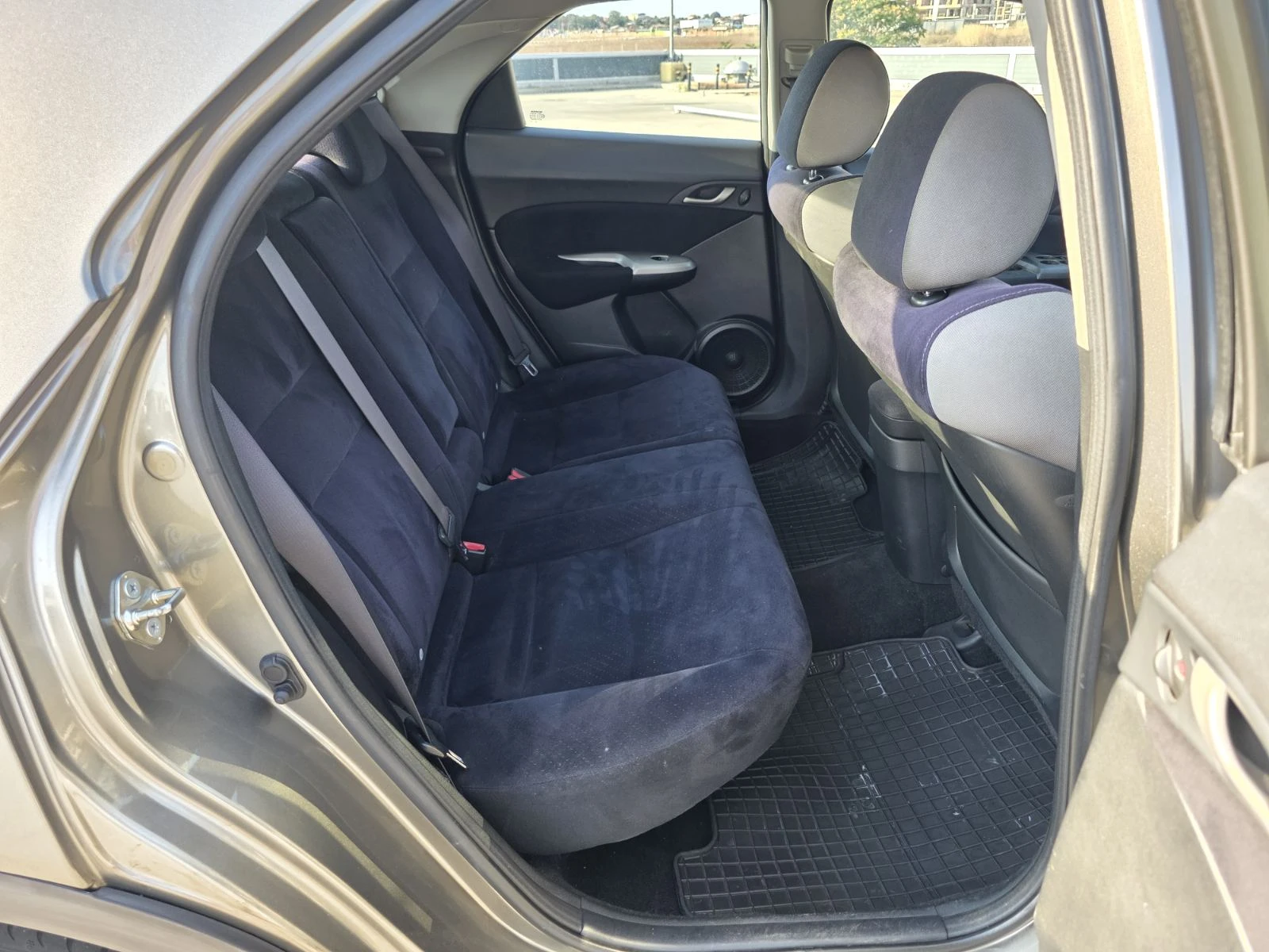 Honda Civic 2.2 CDTI , снимка 12 - Автомобили и джипове - 55829556