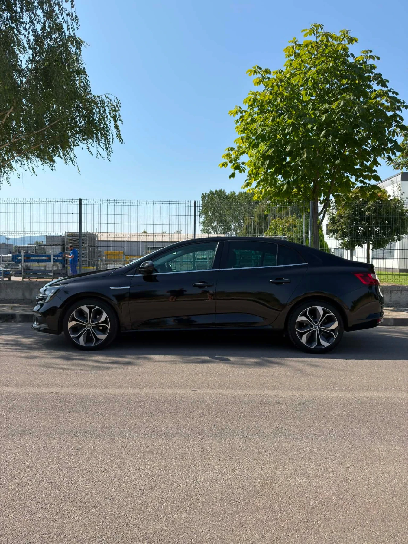 Renault Megane Най-високо ниво на оборудване, снимка 6 - Автомобили и джипове - 55885619