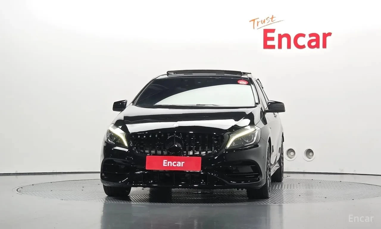 Mercedes-Benz A45 AMG 4MATIC/ПОДГРЕВ/ПАМЕТ/ЗАДНА КАМЕРА/ПАНОРАМА, снимка 3 - Автомобили и джипове - 56102654