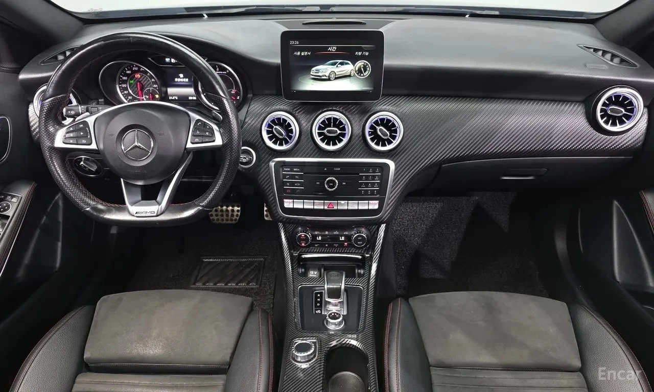 Mercedes-Benz A45 AMG 4MATIC/ПОДГРЕВ/ПАМЕТ/ЗАДНА КАМЕРА/ПАНОРАМА, снимка 7 - Автомобили и джипове - 56102654