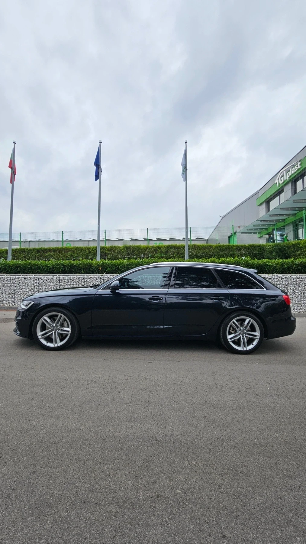 Audi A6 Avant Sline 3.0d Quattro airlift, снимка 3 - Автомобили и джипове - 56270849