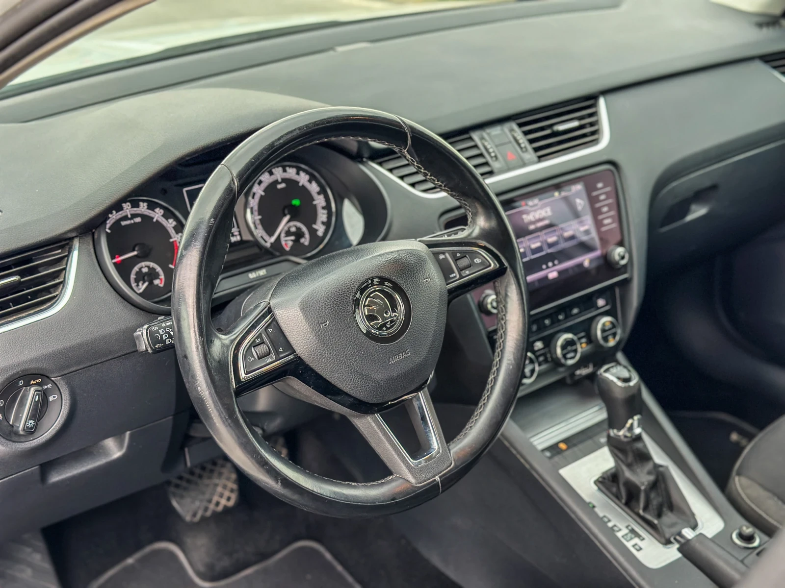 Skoda Octavia 1.6TDI::DSG::EURO6 | Mobile.bg � ����������� 8