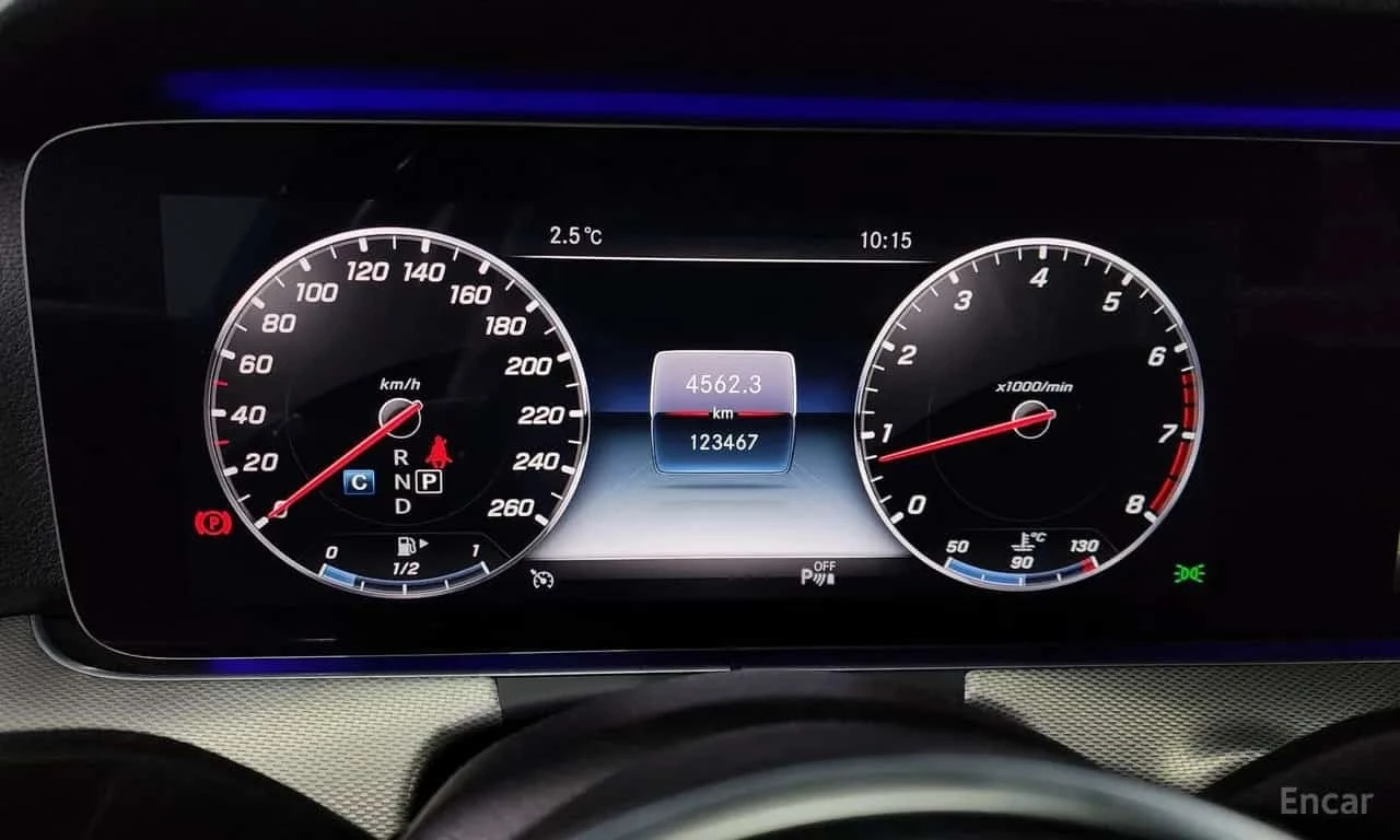 Mercedes-Benz E 300 AMG Line * ��������� * �������� * HEAD UP *  | Mobile.bg � ����������� 8