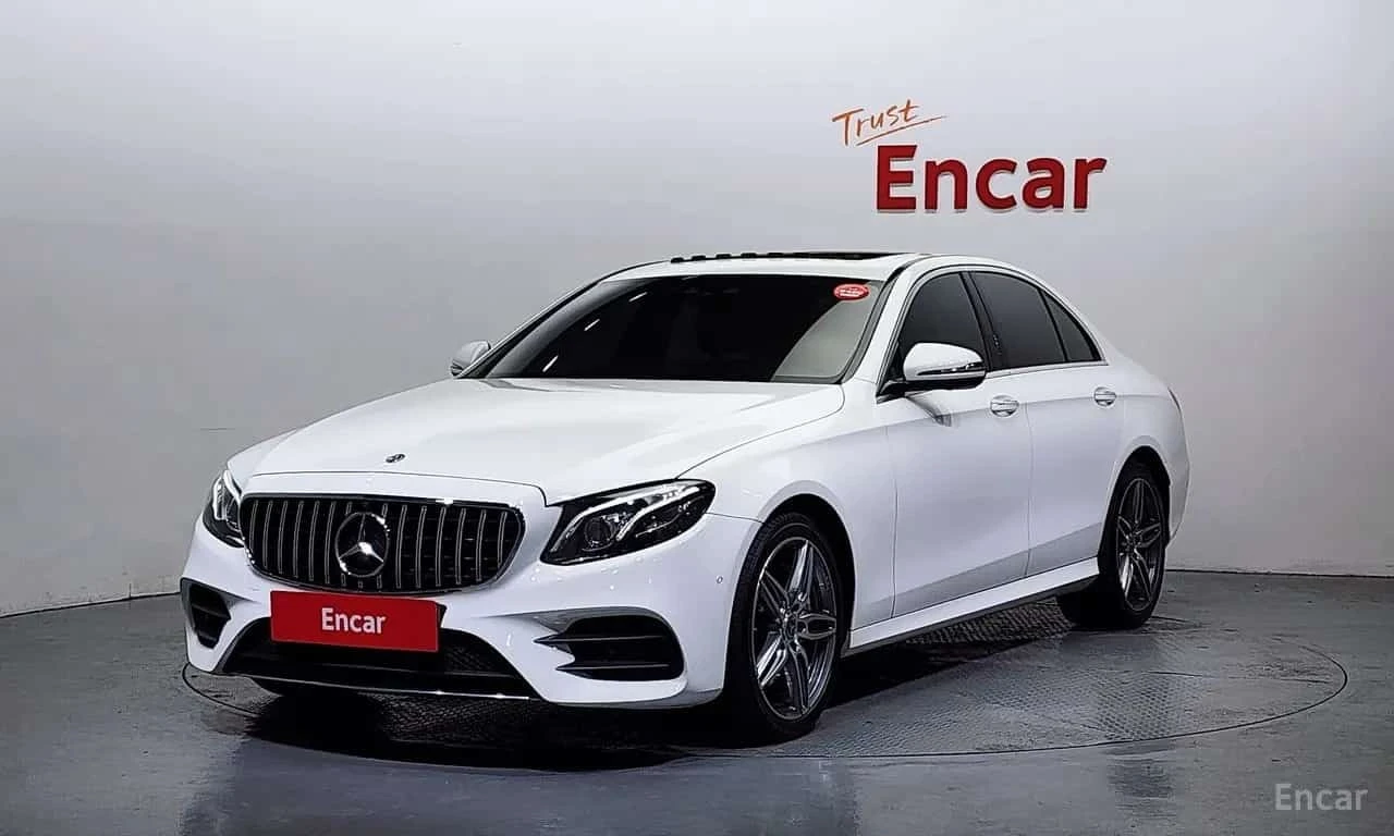 Mercedes-Benz E 300 AMG Line * ОБДУХВАНЕ * ПАНОРАМА * HEAD UP * 