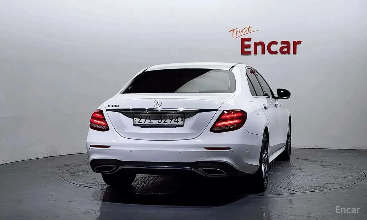 Mercedes-Benz E 300 AMG Line * ��������� * �������� * HEAD UP *  | Mobile.bg � ����������� 4