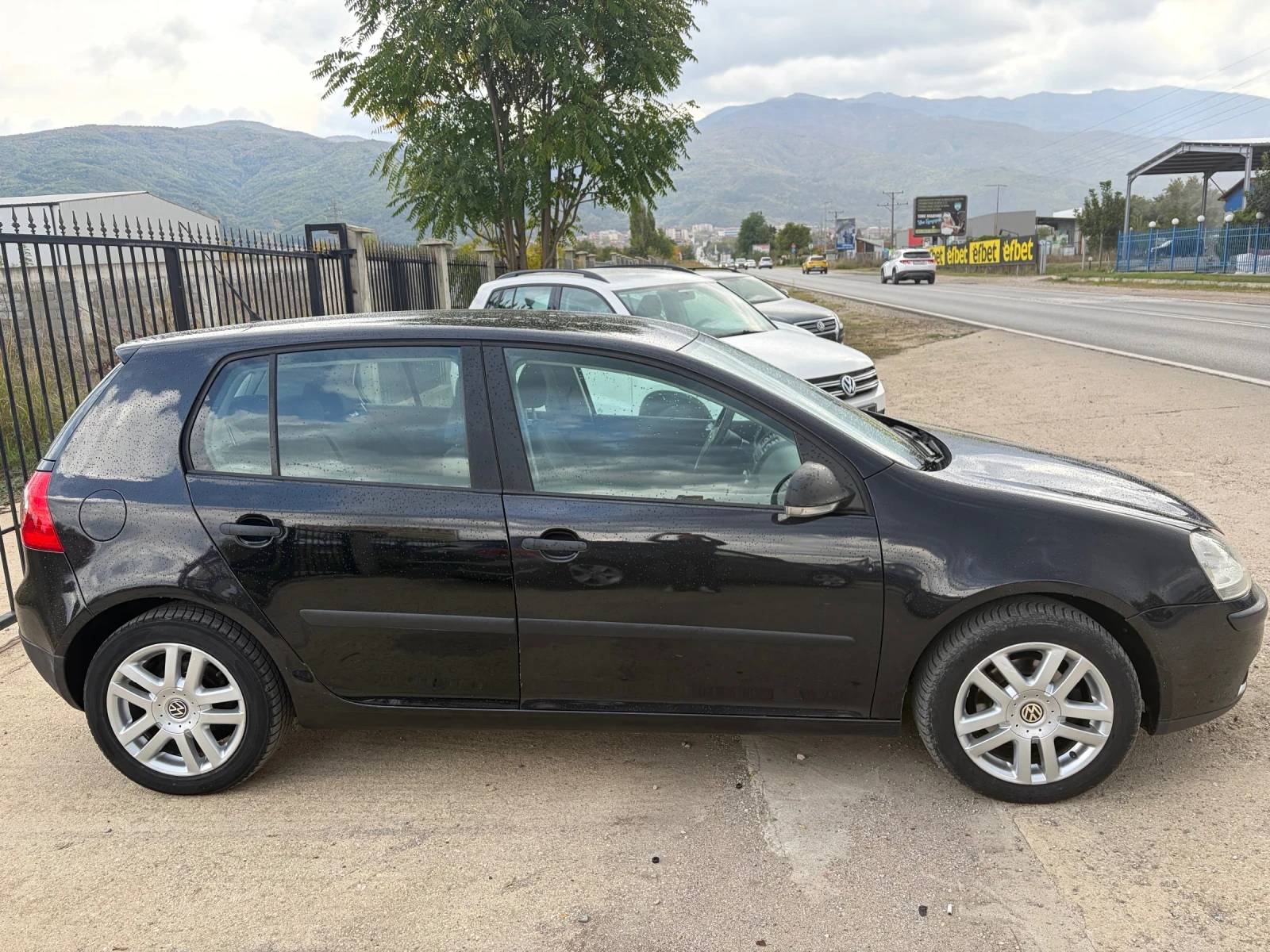 VW Golf  V BLC 1.9, снимка 9 - Автомобили и джипове - 56635932