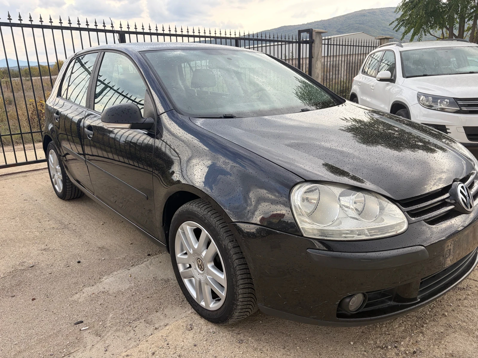 VW Golf  V BLC 1.9, снимка 7 - Автомобили и джипове - 56635932