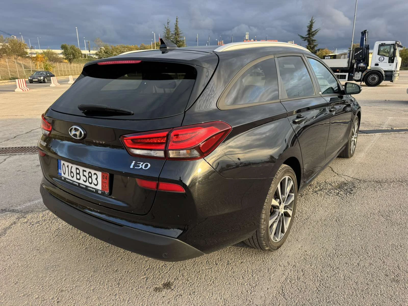 Hyundai I30, снимка 8 - Автомобили и джипове - 56646597