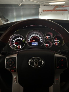 Toyota Sequoia Platinum 5.7 4x4, снимка 12 - Автомобили и джипове - 45417621