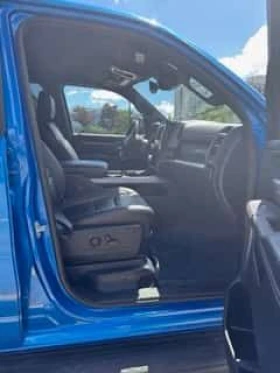 Dodge RAM 1500  Sport / CARFAX / АВТОКРЕДИТ, снимка 8 - Автомобили и джипове - 55701490