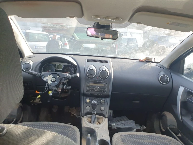 Nissan Qashqai 1.5 dci na chasti, снимка 8 - Автомобили и джипове - 46693169