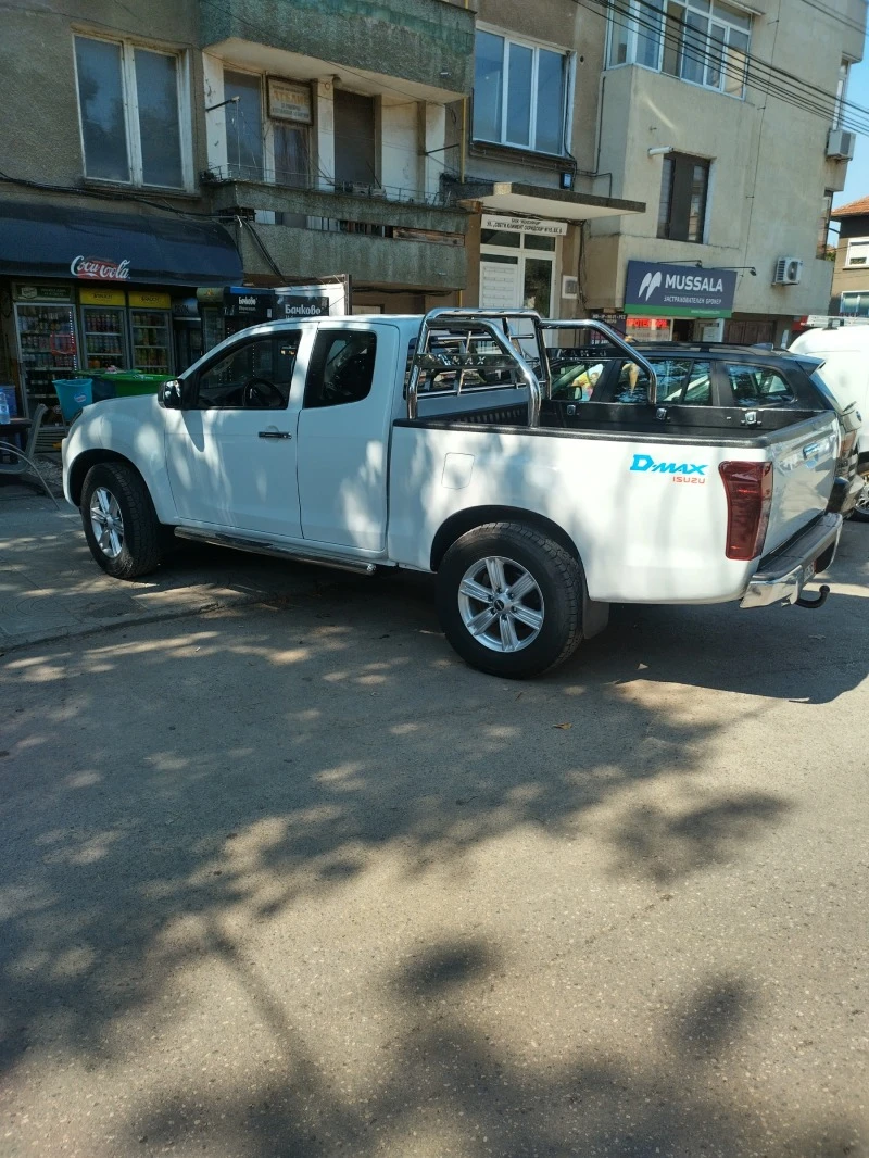 Isuzu D-max 1.9 , снимка 14 - Автомобили и джипове - 47585920