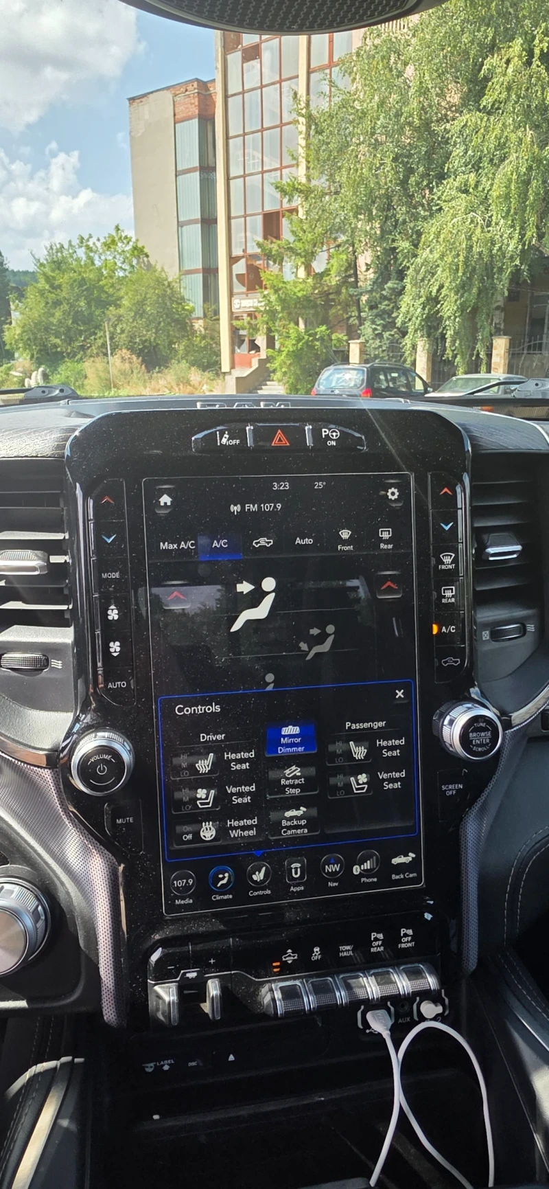 Dodge Ram 1500 limited 5.7L HEMI, снимка 13 - Автомобили и джипове - 52750496