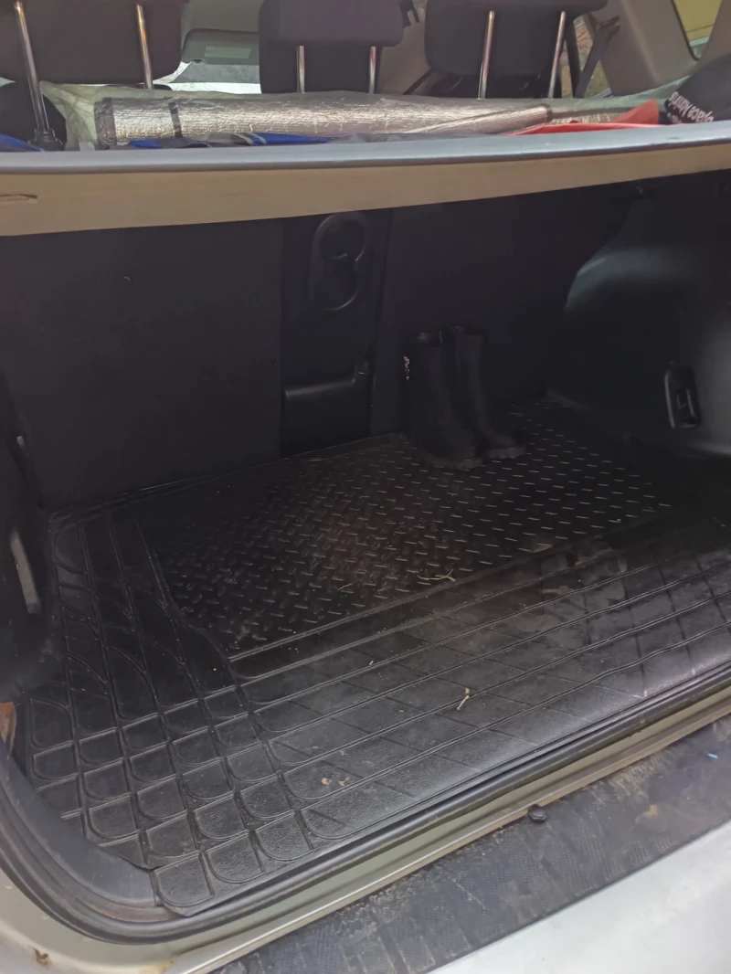 Toyota Rav4 3, снимка 15 - Автомобили и джипове - 52865002