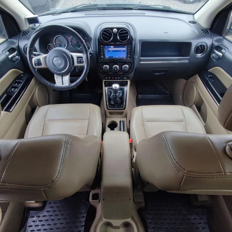 Jeep Compass 2.2CRDI* LIMITED* FACE* NAVI* КОЖА * ПОДГРЕВ* , снимка 10 - Автомобили и джипове - 53270404