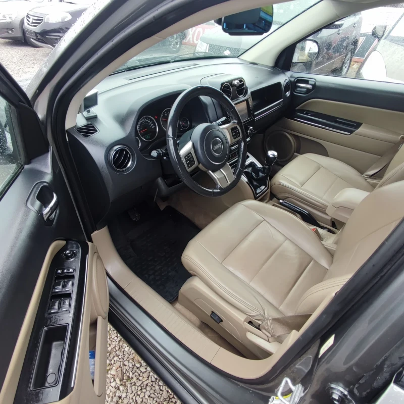 Jeep Compass 2.2CRDI* LIMITED* FACE* NAVI* КОЖА * ПОДГРЕВ* , снимка 9 - Автомобили и джипове - 53270404