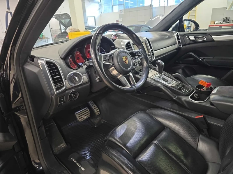 Porsche Cayenne * GTS * CARFAX * ЦЕНА ДО БГ, снимка 7 - Автомобили и джипове - 53326244