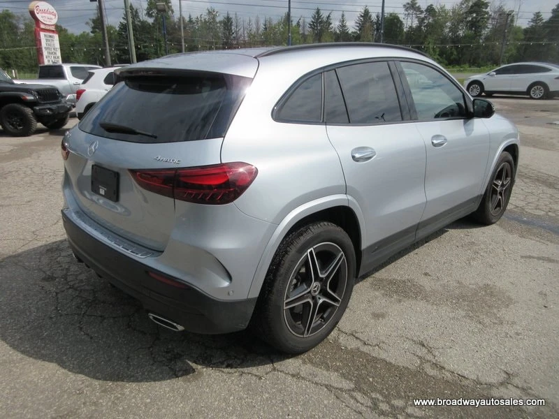 Mercedes-Benz GLA 250  * CARFAX * ОПЦИЯ ЗА ФИНАНСИРАНЕ, снимка 14 - Автомобили и джипове - 56093616