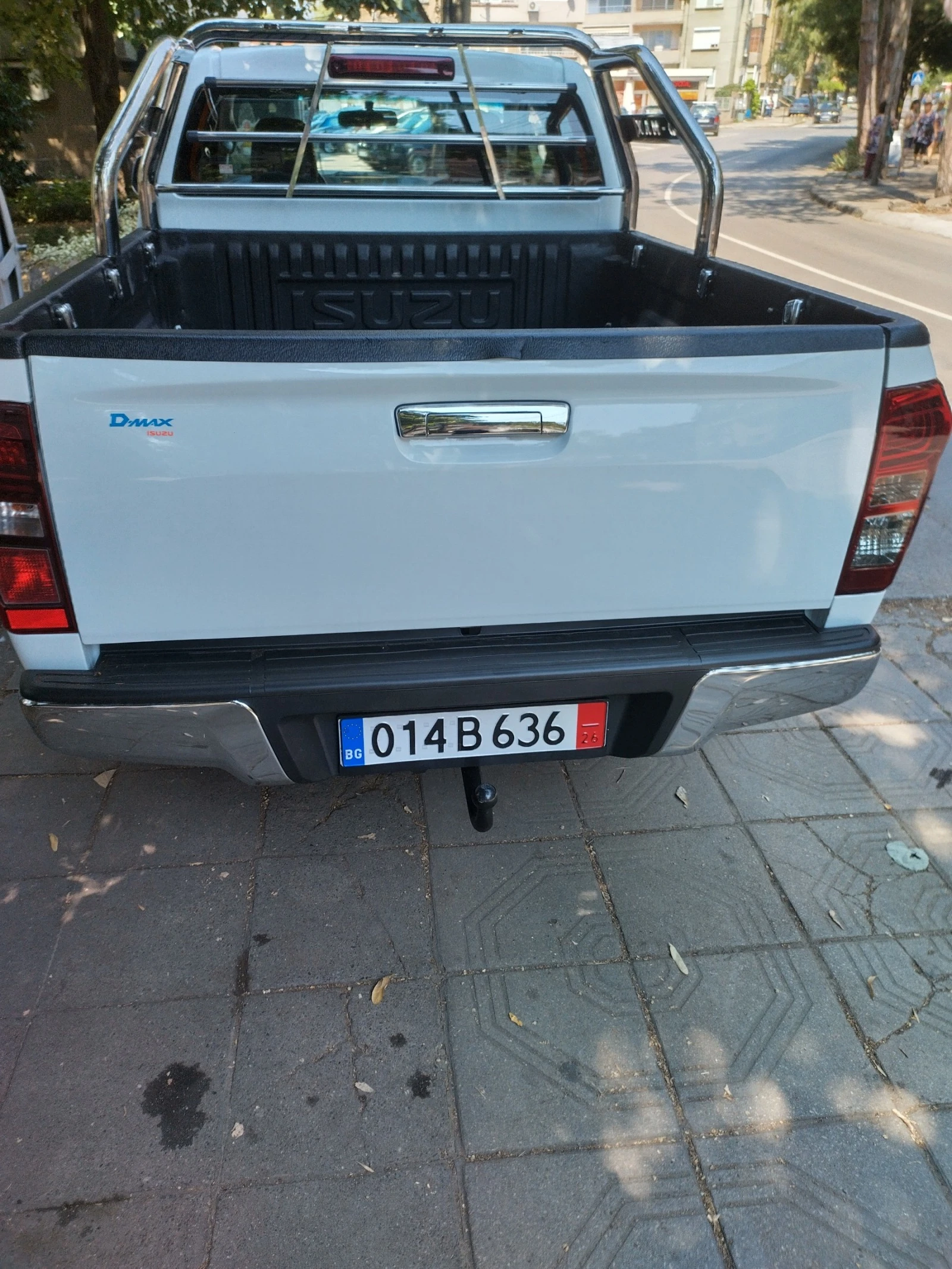 Isuzu D-max 1.9  - изображение 2