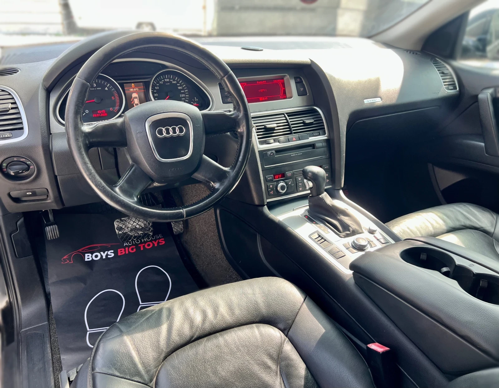 Audi Q7 3.0TDI* Quattro* 4x4* Black* Подгрев* Уникат*  - изображение 8