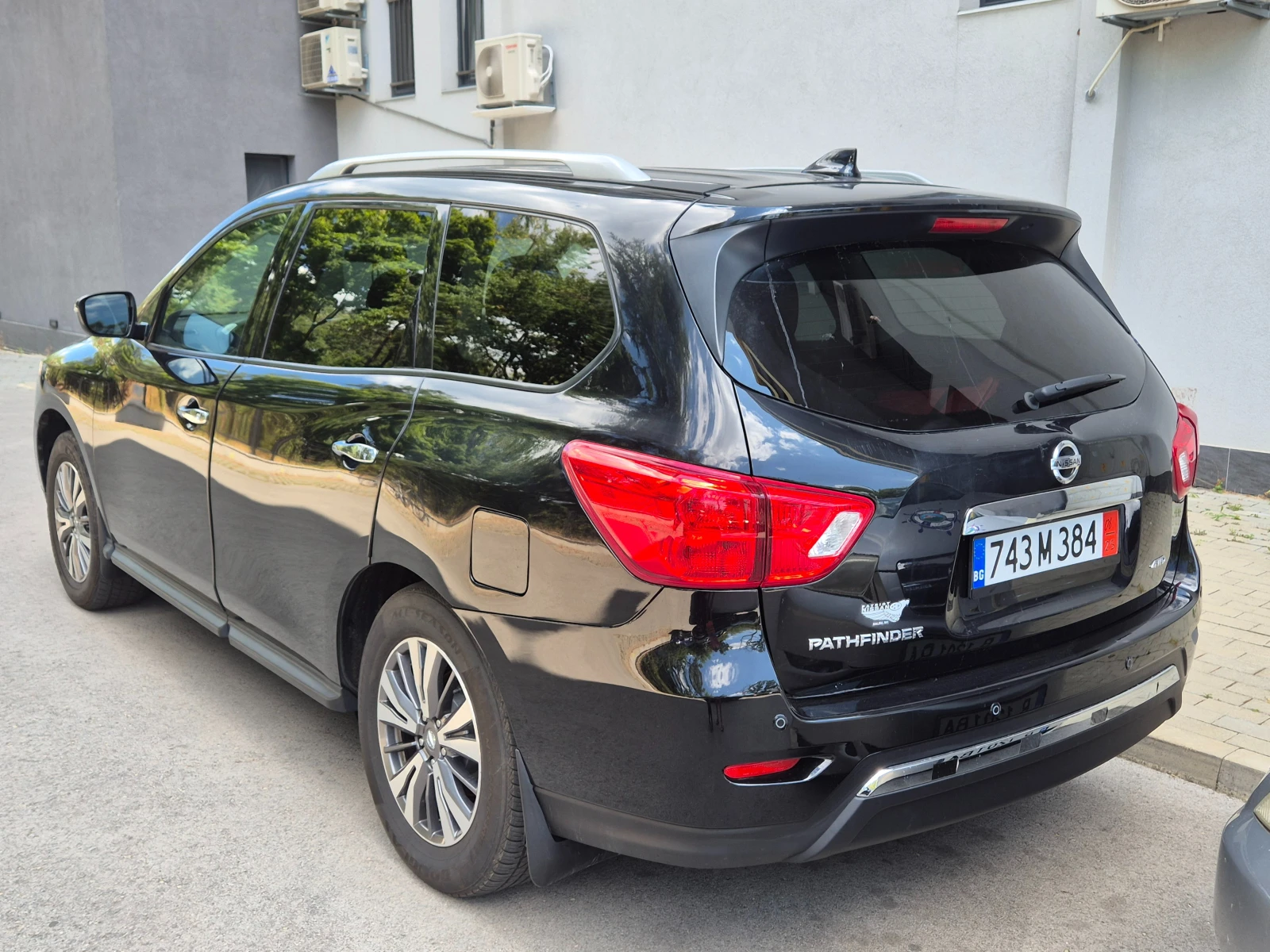 Nissan Pathfinder  - изображение 6