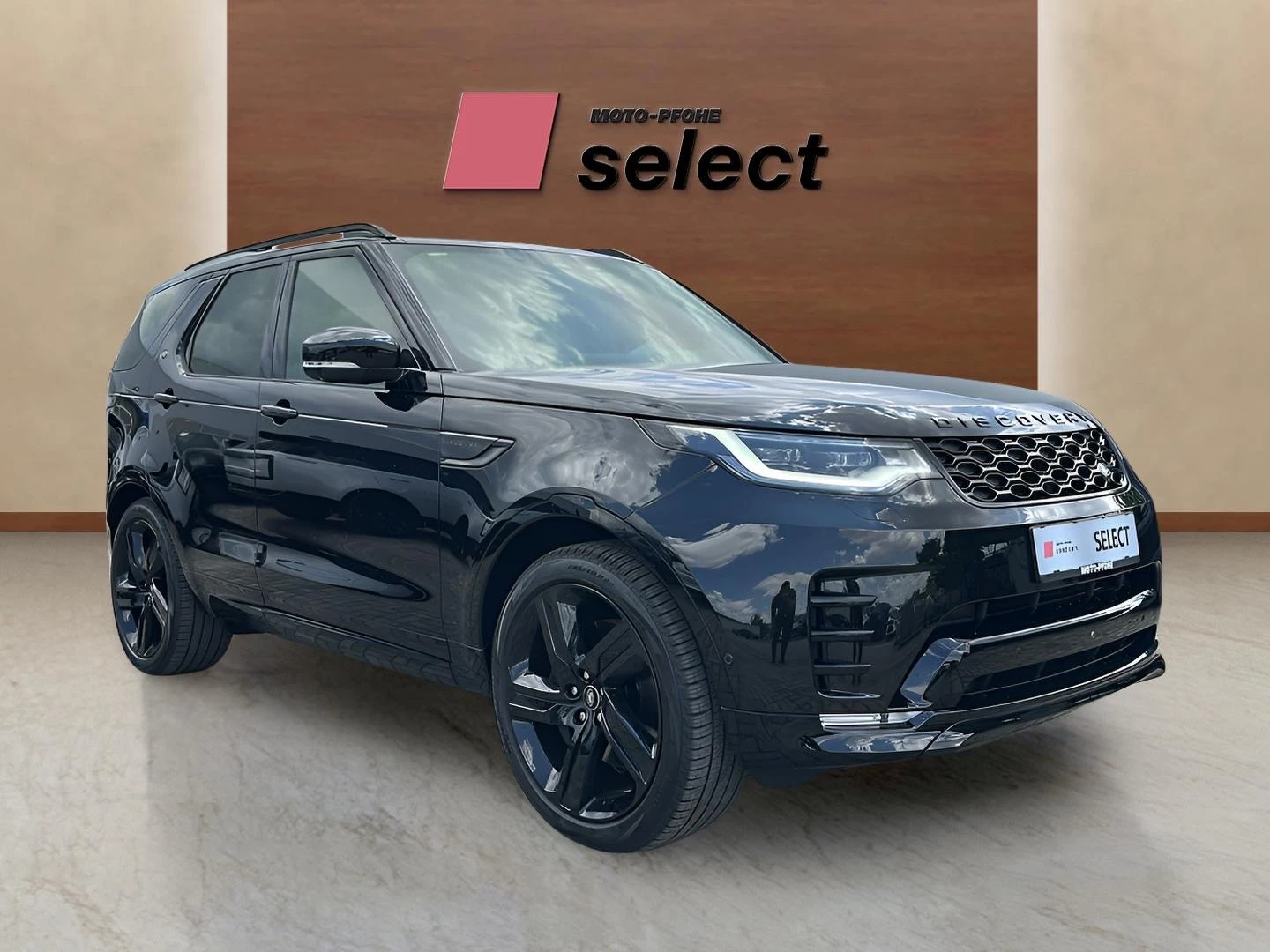 Land Rover Discovery 3.0 D - изображение 2