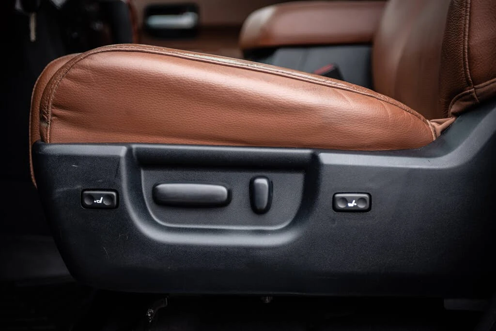 Toyota Sequoia Platinum  | Mobile.bg � ����������� 12