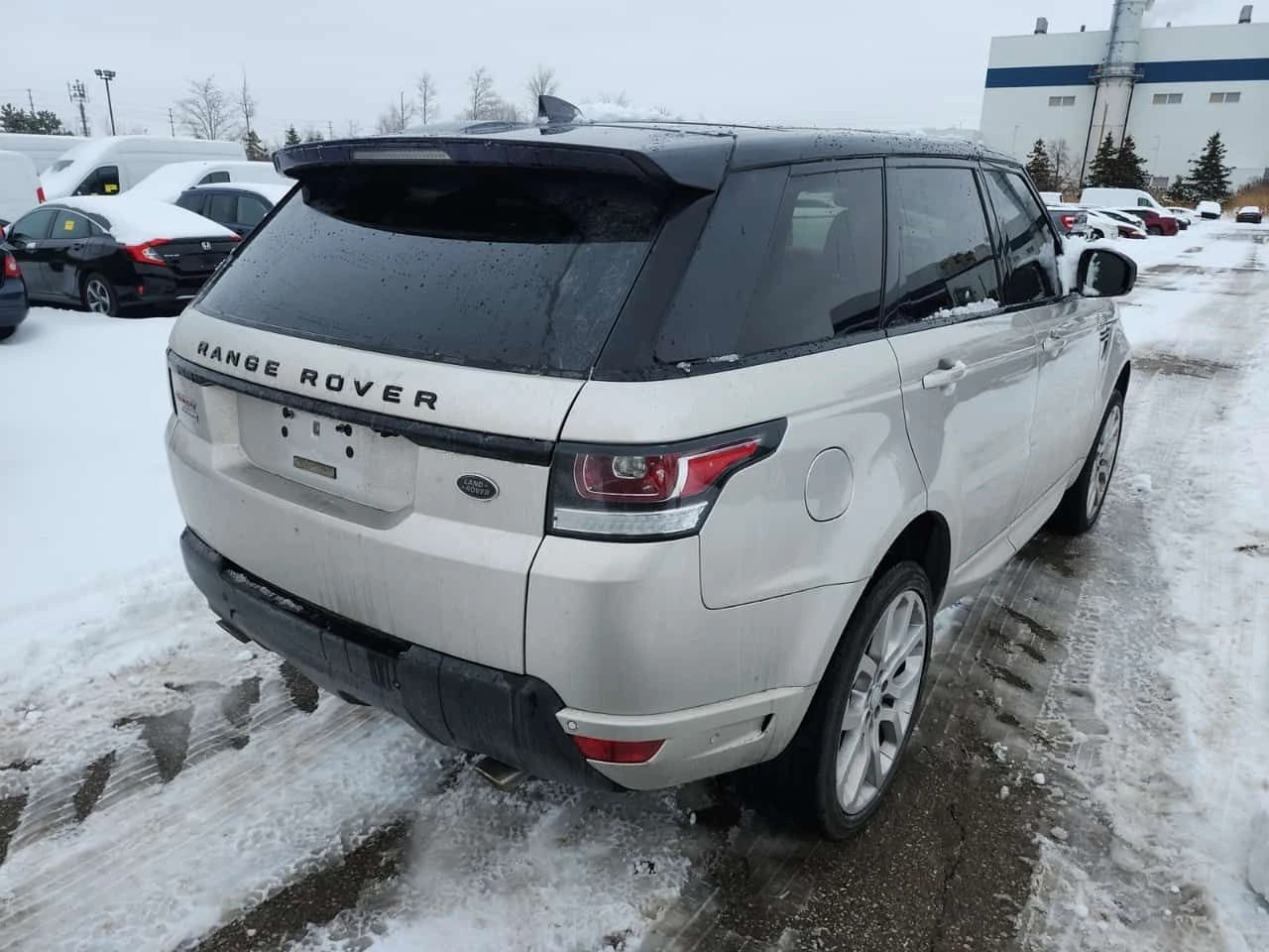Land Rover Range Rover Sport * V8 SC Dynamic * CARFAX * MERIDIAN* ПАНО* KEYLESS, снимка 3 - Автомобили и джипове - 54080368