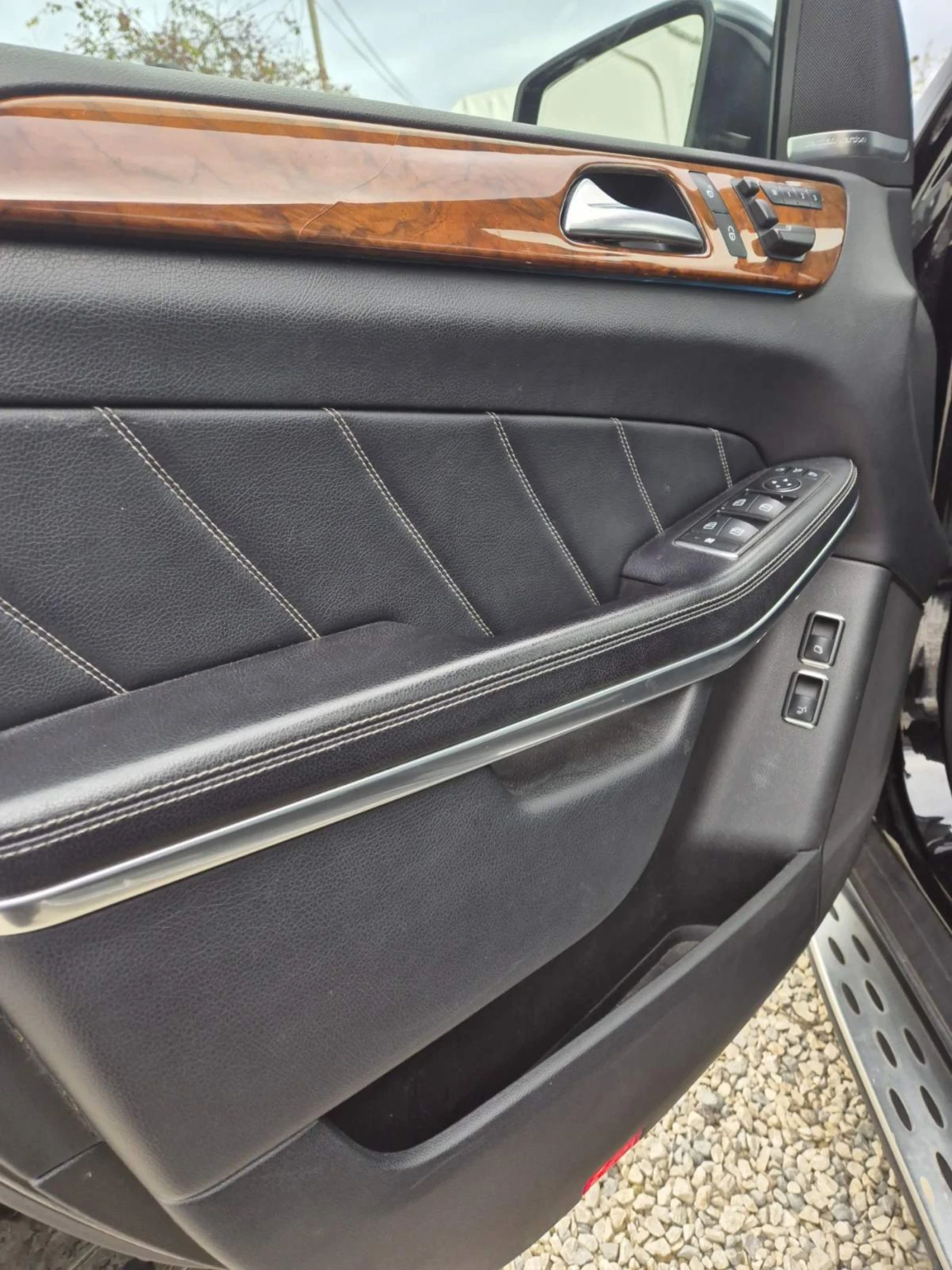 Mercedes-Benz GL 550, снимка 4 - Автомобили и джипове - 54089079