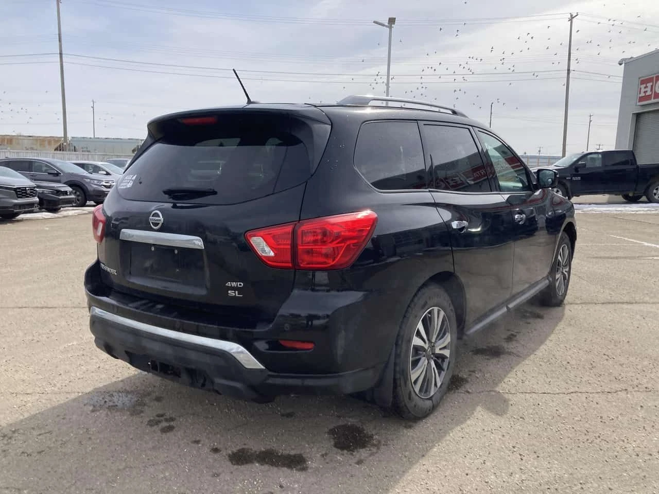 Nissan Pathfinder * 4WD 4dr * KEYLESS* ПОДГРЕВ* , снимка 16 - Автомобили и джипове - 54100602