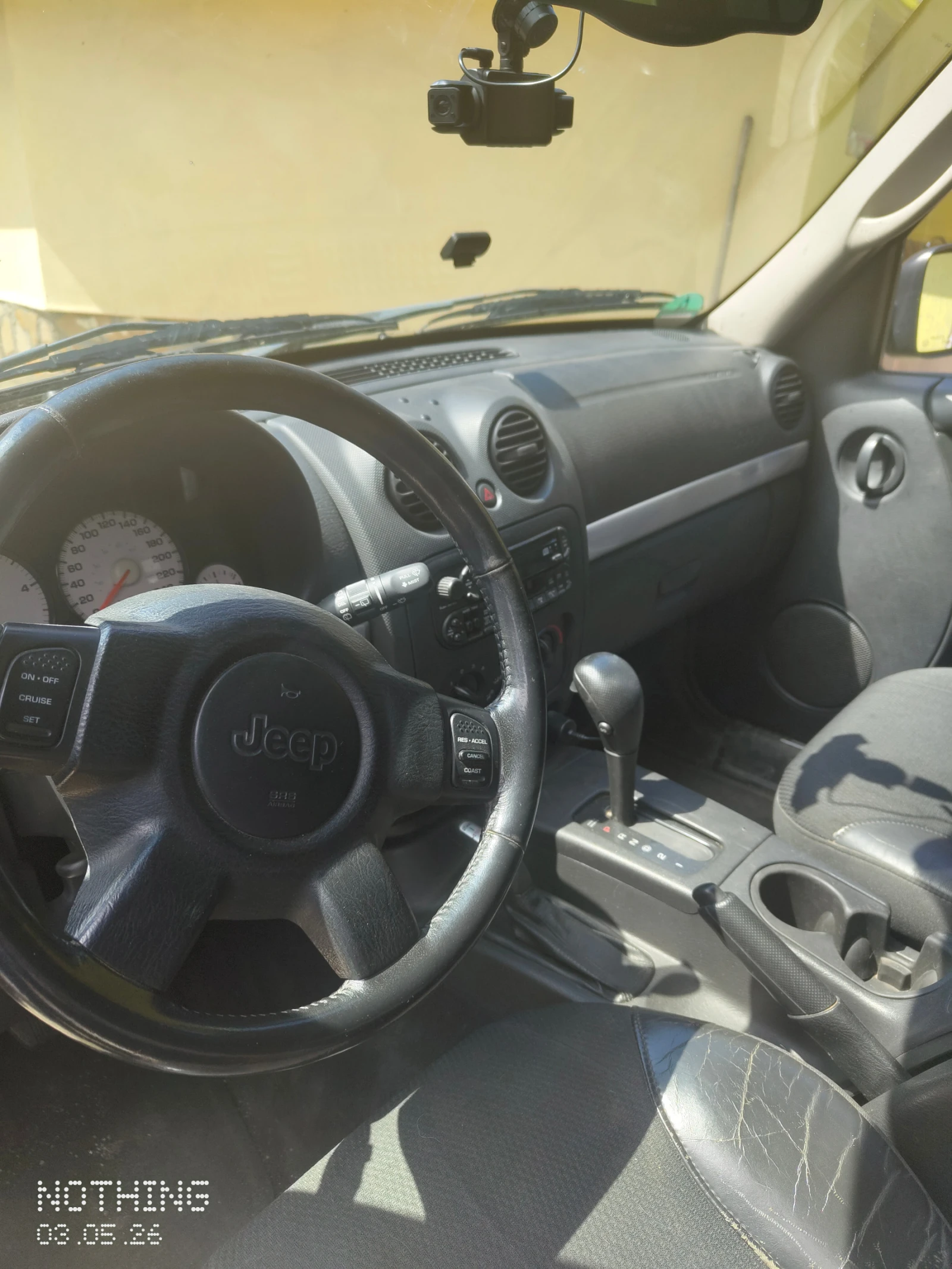 Jeep Cherokee 2.8 CRD Renegade, снимка 5 - Автомобили и джипове - 54413393