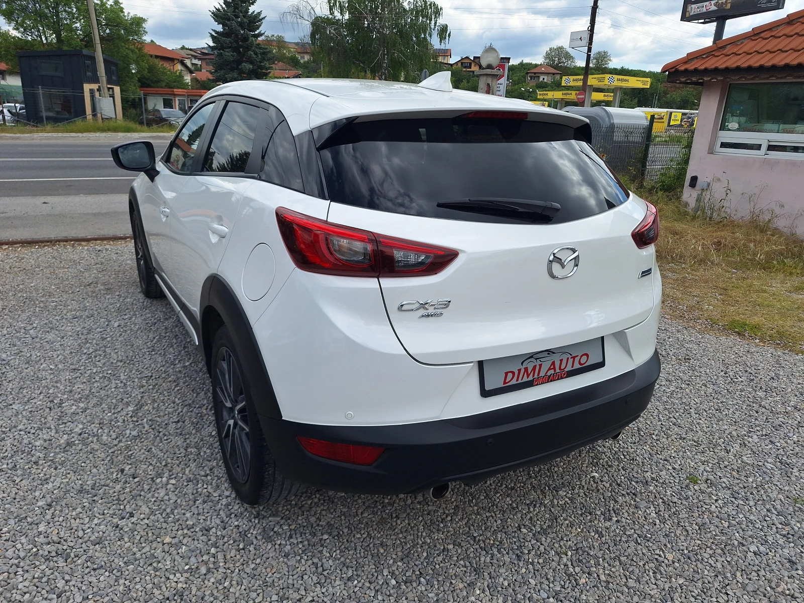 Mazda CX-3 1.5 Skayactiv-D AWD 4x4 Distronik Navi Full!, снимка 5 - Автомобили и джипове - 54726642