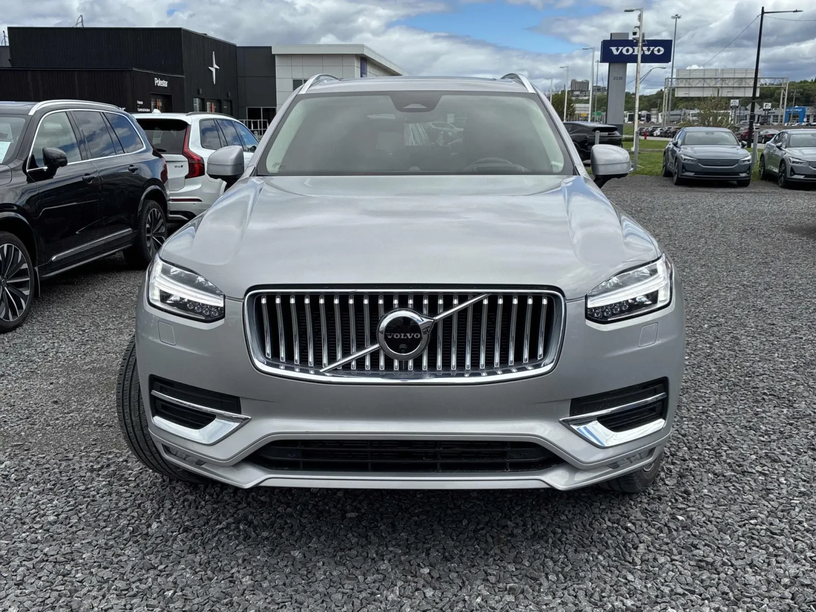 Volvo Xc90 Ultimate Bright Theme, снимка 2 - Автомобили и джипове - 54915218