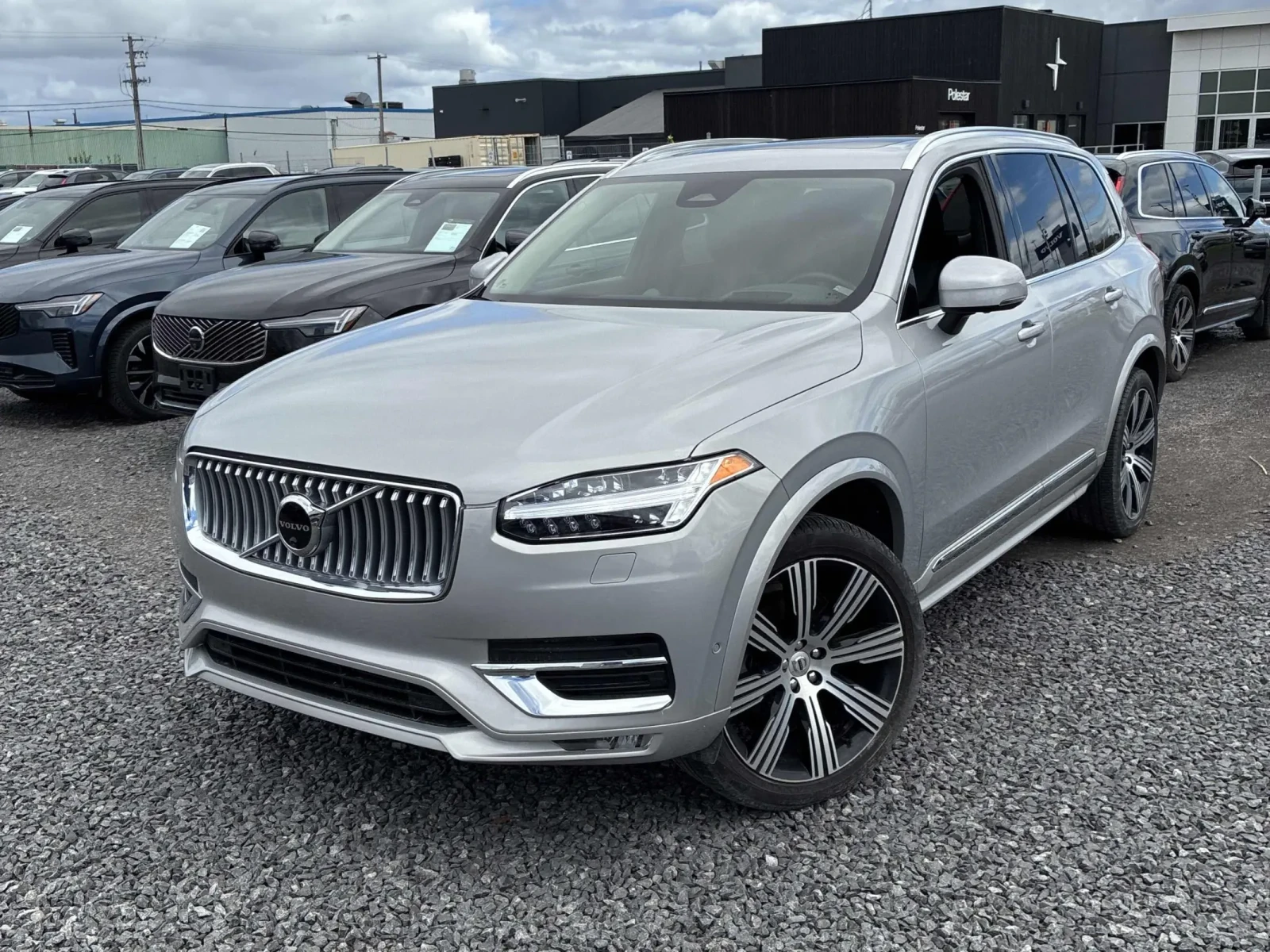 Volvo Xc90 Ultimate Bright Theme