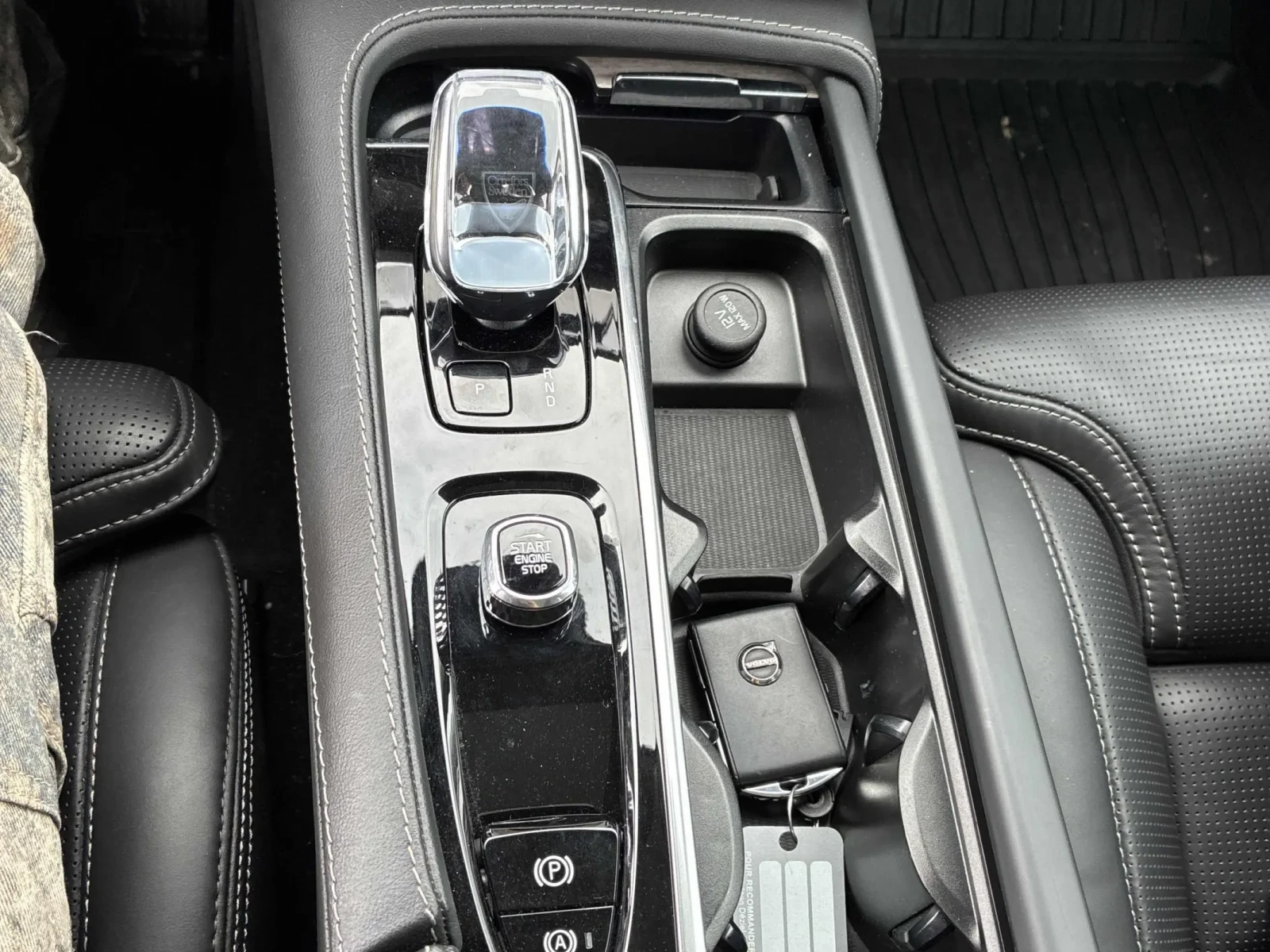Volvo Xc90 Ultimate Bright Theme, снимка 12 - Автомобили и джипове - 54915218