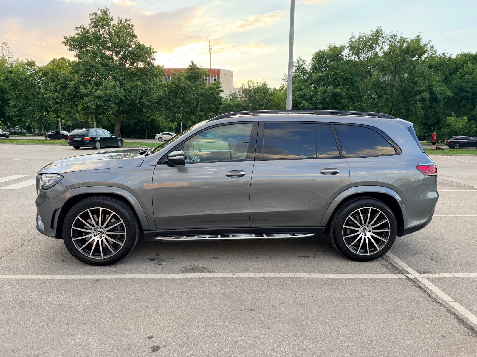 Mercedes-Benz GLS 400, снимка 3 - Автомобили и джипове - 54963185