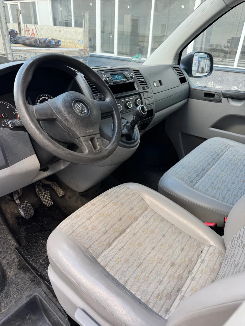 VW Transporter, снимка 8 - Бусове и автобуси - 53097877