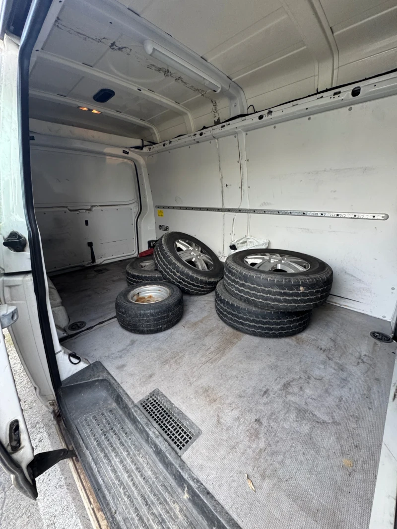 VW Transporter, снимка 17 - Бусове и автобуси - 53097877