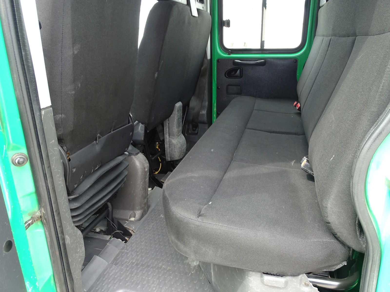 Iveco 35c17 3.0HPI  КАТ. * Б* 7-места - изображение 10