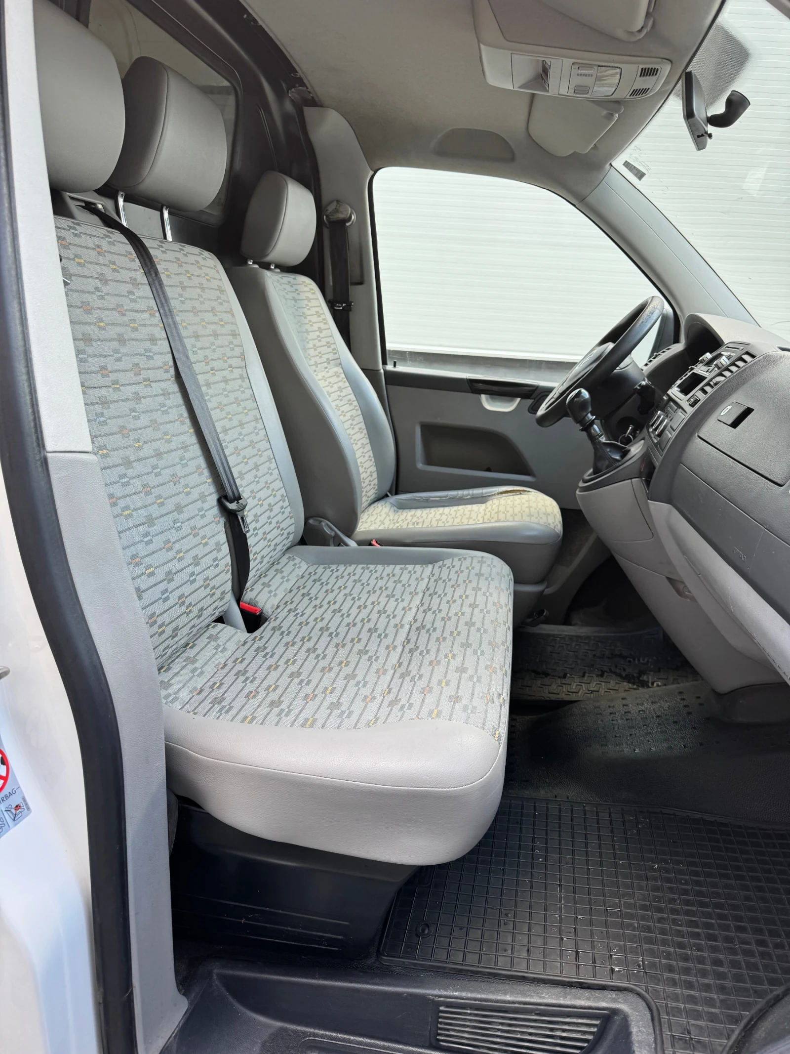 VW Transporter 2.0TDI Без Аналог  - изображение 9