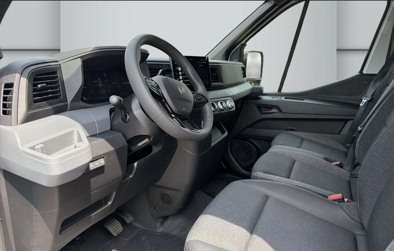 Renault Master НОВ! Long range 450 km, снимка 8 - Бусове и автобуси - 55389580
