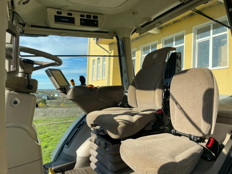 Трактор John Deere 8370R POWER SHIFT E-23 ЛИЗИНГ, снимка 12 - Селскостопанска техника - 52124089