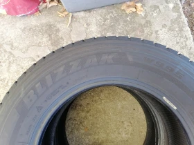 Гуми Зимни 225/65R16, снимка 4
