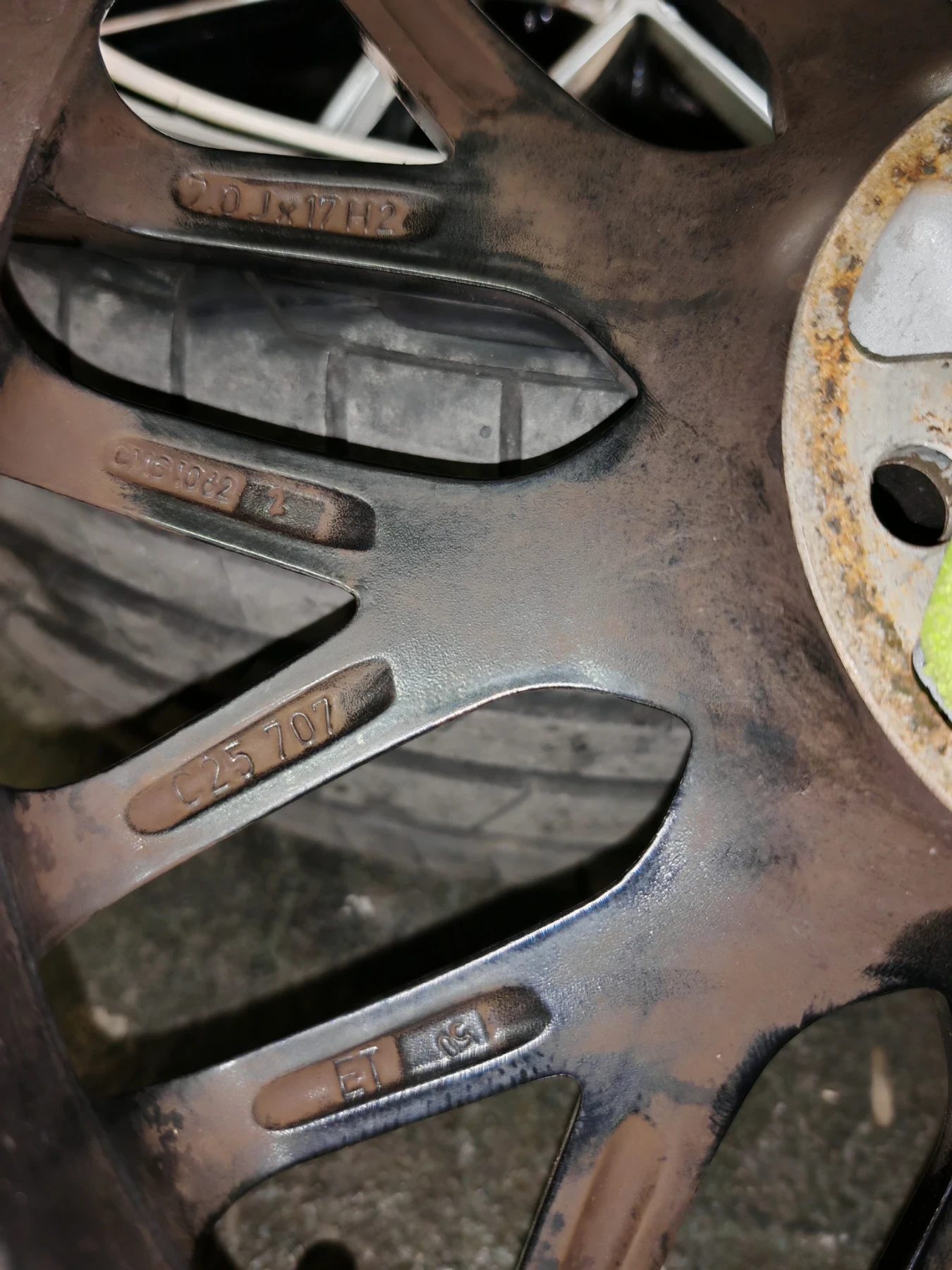 ���� � ������ 225/50R17 �� Ford | Mobile.bg � ����������� 7