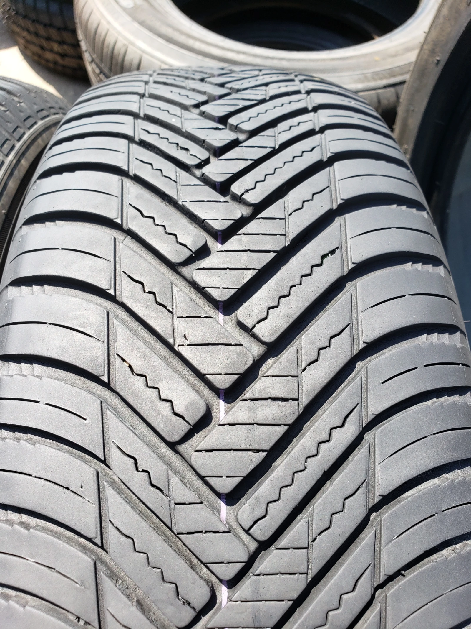 ���� 205/65R16 | Mobile.bg � ����������� 1
