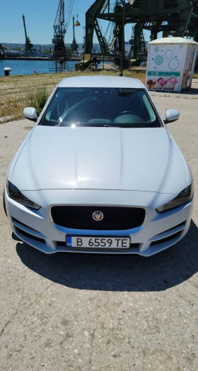 Jaguar XE 2.0D, снимка 5