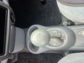 Toyota Yaris, снимка 9