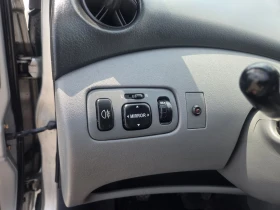 Toyota Yaris, снимка 8