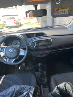 Toyota Yaris, снимка 6 - Автомобили и джипове - 45595613
